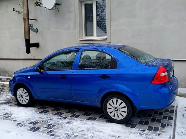 Синій Шевроле Авео, об'ємом двигуна 1.5 л та пробігом 190 тис. км за 3700 $, фото 1 на Automoto.ua