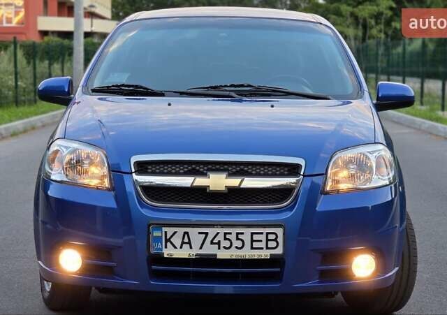 Синий Шевроле Авео, объемом двигателя 1.5 л и пробегом 73 тыс. км за 5900 $, фото 1 на Automoto.ua