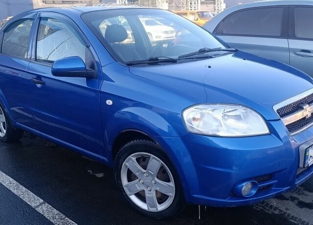 Синій Шевроле Авео, об'ємом двигуна 0 л та пробігом 120 тис. км за 5000 $, фото 1 на Automoto.ua