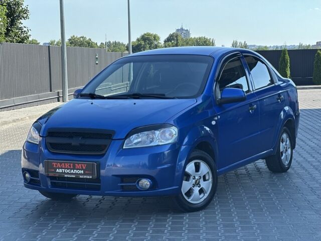 Синий Шевроле Авео, объемом двигателя 1.5 л и пробегом 174 тыс. км за 3999 $, фото 1 на Automoto.ua