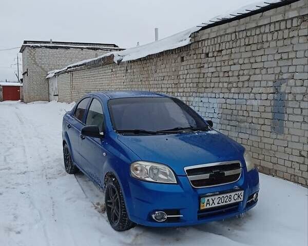 Синий Шевроле Авео, объемом двигателя 1.5 л и пробегом 220 тыс. км за 3500 $, фото 1 на Automoto.ua