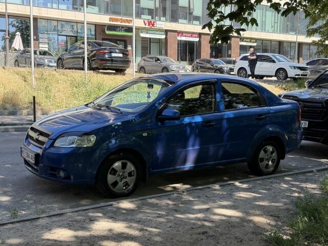 Синий Шевроле Авео, объемом двигателя 1.5 л и пробегом 174 тыс. км за 4500 $, фото 1 на Automoto.ua