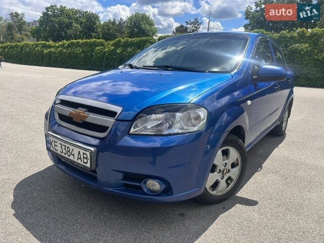 Синій Шевроле Авео, об'ємом двигуна 1.5 л та пробігом 286 тис. км за 5000 $, фото 1 на Automoto.ua