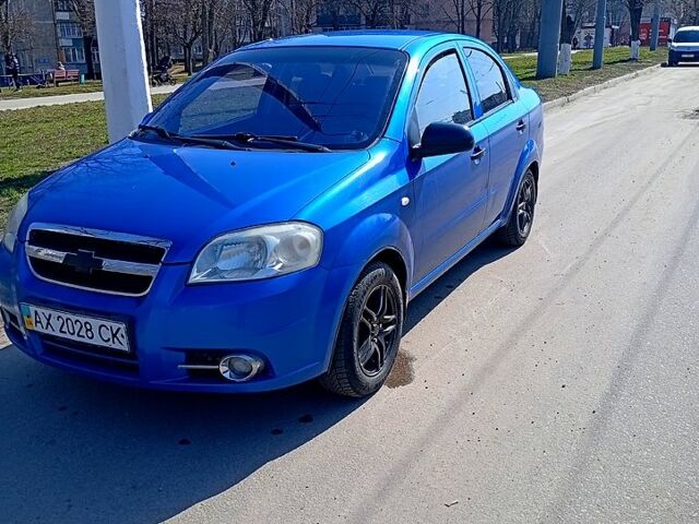 Синій Шевроле Авео, об'ємом двигуна 1.5 л та пробігом 220 тис. км за 3500 $, фото 1 на Automoto.ua