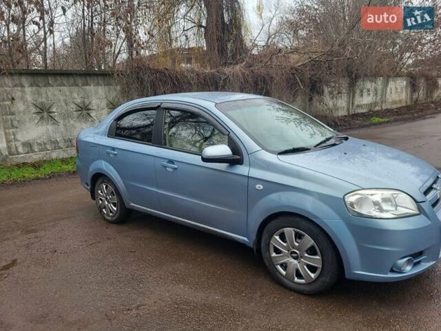 Синий Шевроле Авео, объемом двигателя 1.5 л и пробегом 97 тыс. км за 4300 $, фото 1 на Automoto.ua