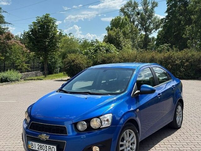 Синій Шевроле Авео, об'ємом двигуна 1.6 л та пробігом 207 тис. км за 5700 $, фото 1 на Automoto.ua