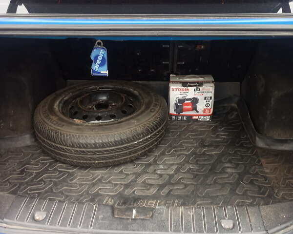 Синий Шевроле Авео, объемом двигателя 1.5 л и пробегом 292 тыс. км за 4000 $, фото 1 на Automoto.ua