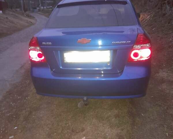 Синій Шевроле Авео, об'ємом двигуна 1.5 л та пробігом 125 тис. км за 4500 $, фото 1 на Automoto.ua