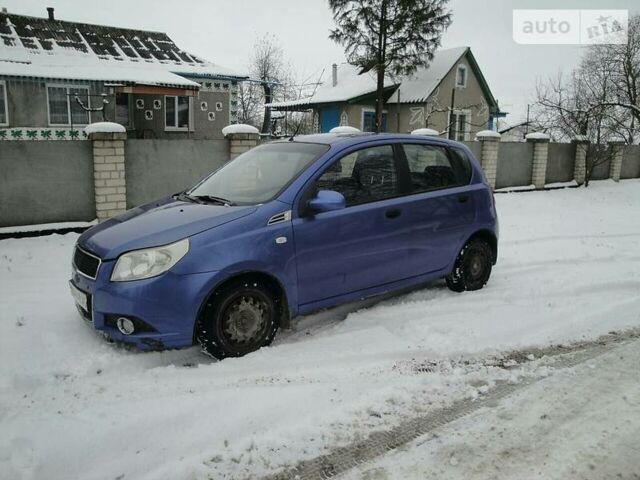 Синій Шевроле Авео, об'ємом двигуна 1.5 л та пробігом 68 тис. км за 5000 $, фото 1 на Automoto.ua