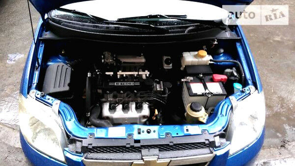 Синий Шевроле Авео, объемом двигателя 1.5 л и пробегом 97 тыс. км за 5000 $, фото 1 на Automoto.ua