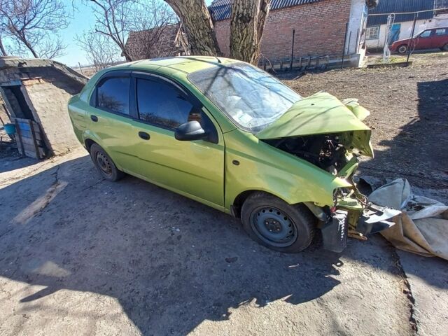 Зелений Шевроле Авео, об'ємом двигуна 0.15 л та пробігом 1 тис. км за 950 $, фото 1 на Automoto.ua