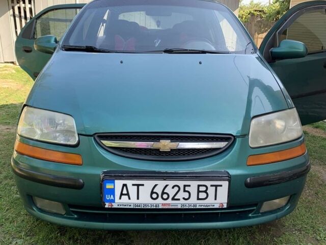 Зеленый Шевроле Авео, объемом двигателя 1.5 л и пробегом 235 тыс. км за 2600 $, фото 1 на Automoto.ua