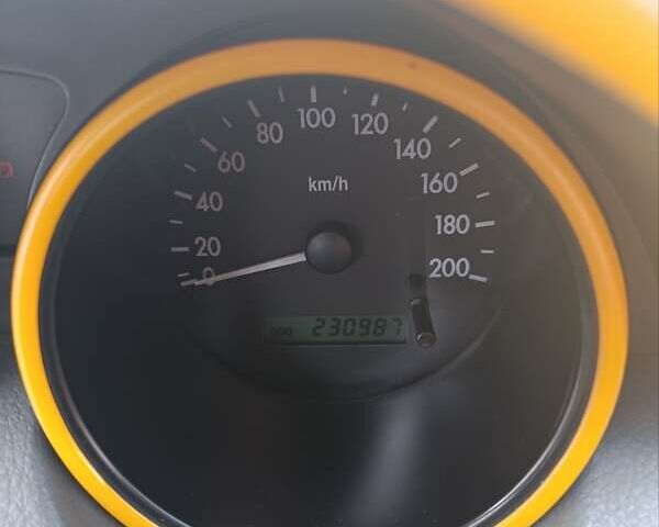 Зеленый Шевроле Авео, объемом двигателя 1.5 л и пробегом 230 тыс. км за 2300 $, фото 1 на Automoto.ua