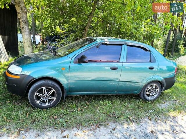 Зелений Шевроле Авео, об'ємом двигуна 1.5 л та пробігом 190 тис. км за 2600 $, фото 1 на Automoto.ua