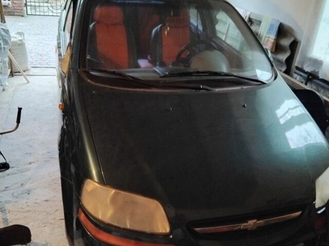 Зеленый Шевроле Авео, объемом двигателя 1.5 л и пробегом 248 тыс. км за 1300 $, фото 1 на Automoto.ua