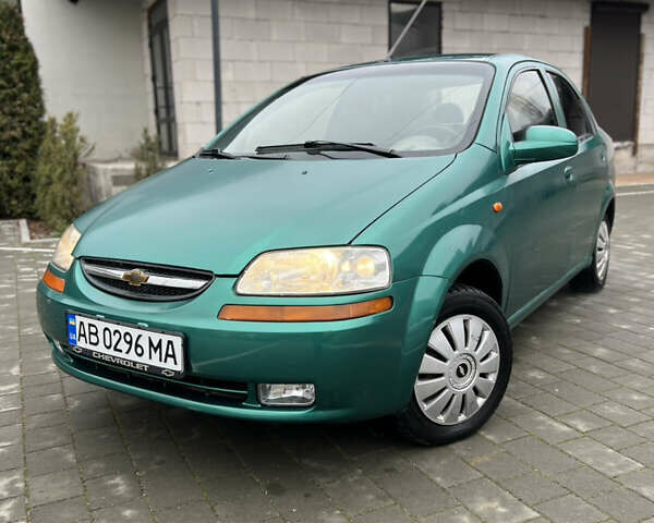 Зелений Шевроле Авео, об'ємом двигуна 1.5 л та пробігом 300 тис. км за 2350 $, фото 1 на Automoto.ua