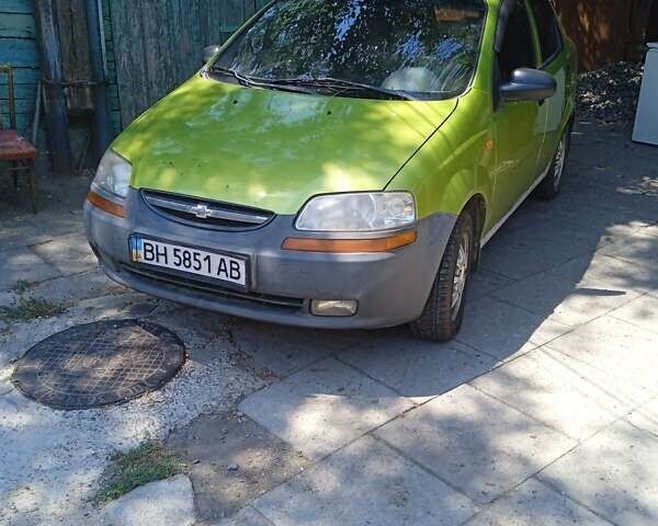Зеленый Шевроле Авео, объемом двигателя 1.5 л и пробегом 146 тыс. км за 3000 $, фото 1 на Automoto.ua