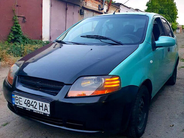 Зелений Шевроле Авео, об'ємом двигуна 1.5 л та пробігом 360 тис. км за 2300 $, фото 1 на Automoto.ua