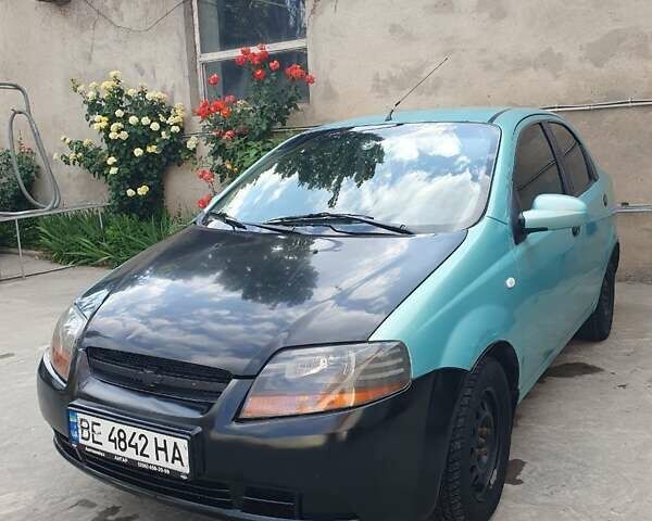 Зелений Шевроле Авео, об'ємом двигуна 1.5 л та пробігом 233 тис. км за 2350 $, фото 1 на Automoto.ua
