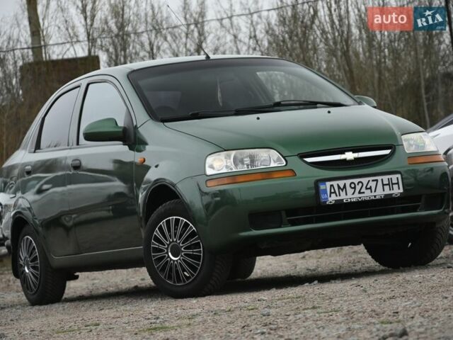 Зелений Шевроле Авео, об'ємом двигуна 1.5 л та пробігом 225 тис. км за 2850 $, фото 1 на Automoto.ua