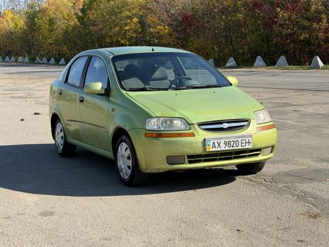 Зеленый Шевроле Авео, объемом двигателя 1.5 л и пробегом 282 тыс. км за 1505 $, фото 1 на Automoto.ua