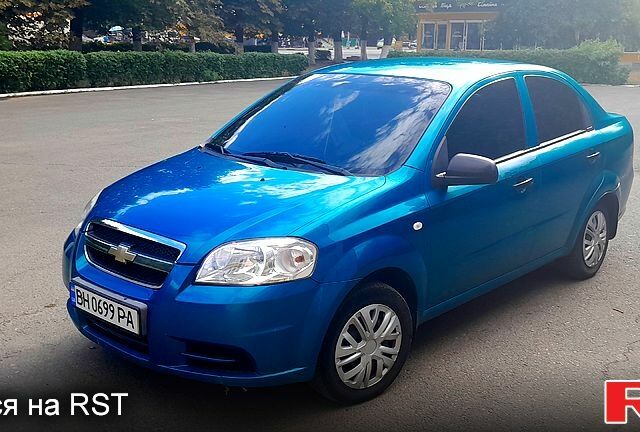 Зеленый Шевроле Авео, объемом двигателя 1.5 л и пробегом 260 тыс. км за 3200 $, фото 1 на Automoto.ua