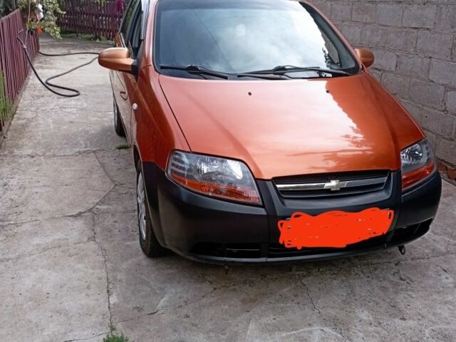 Оранжевый Шевроле Авео, объемом двигателя 0 л и пробегом 217 тыс. км за 3200 $, фото 1 на Automoto.ua