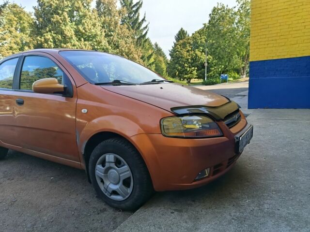 Оранжевый Шевроле Авео, объемом двигателя 1.5 л и пробегом 230 тыс. км за 1943 $, фото 1 на Automoto.ua