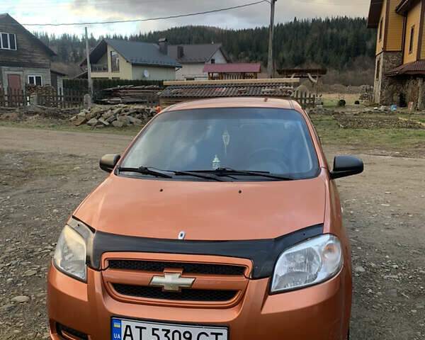 Помаранчевий Шевроле Авео, об'ємом двигуна 1.6 л та пробігом 168 тис. км за 4000 $, фото 1 на Automoto.ua