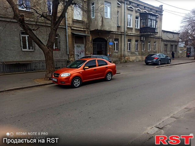 Оранжевый Шевроле Авео, объемом двигателя 1.5 л и пробегом 270 тыс. км за 2500 $, фото 1 на Automoto.ua