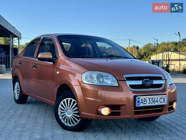 Оранжевый Шевроле Авео, объемом двигателя 1.5 л и пробегом 275 тыс. км за 3450 $, фото 1 на Automoto.ua