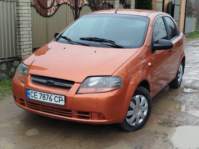 Оранжевый Шевроле Авео, объемом двигателя 1.5 л и пробегом 287 тыс. км за 2750 $, фото 1 на Automoto.ua