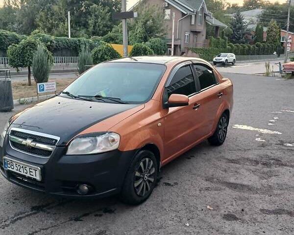 Помаранчевий Шевроле Авео, об'ємом двигуна 1.5 л та пробігом 265 тис. км за 3200 $, фото 1 на Automoto.ua