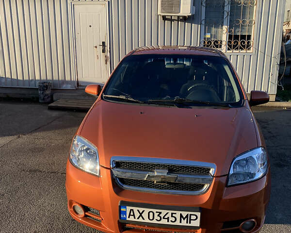Помаранчевий Шевроле Авео, об'ємом двигуна 1.5 л та пробігом 230 тис. км за 5001 $, фото 1 на Automoto.ua
