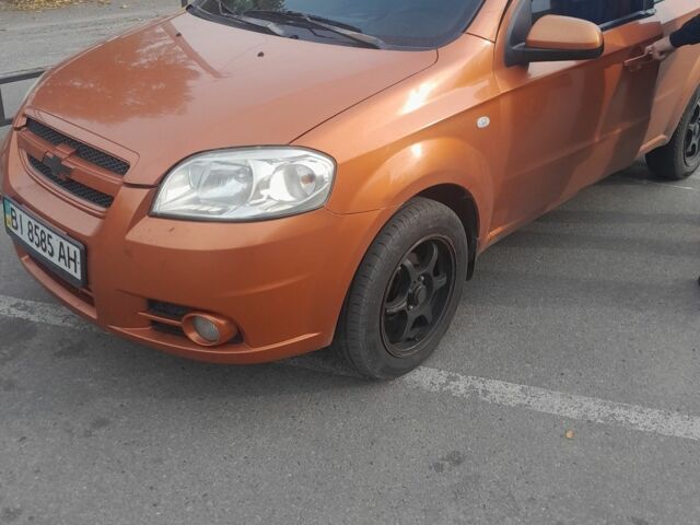 Оранжевый Шевроле Авео, объемом двигателя 1.6 л и пробегом 424 тыс. км за 3350 $, фото 1 на Automoto.ua