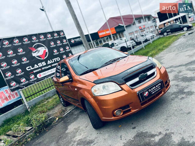 Помаранчевий Шевроле Авео, об'ємом двигуна 1.5 л та пробігом 190 тис. км за 2700 $, фото 1 на Automoto.ua