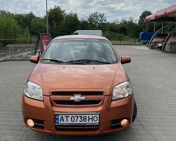 Помаранчевий Шевроле Авео, об'ємом двигуна 1.6 л та пробігом 95 тис. км за 4300 $, фото 1 на Automoto.ua