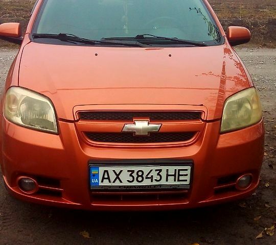 Оранжевый Шевроле Авео, объемом двигателя 1.6 л и пробегом 110 тыс. км за 3600 $, фото 1 на Automoto.ua