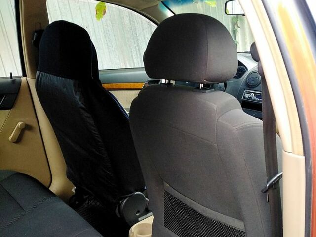 Оранжевый Шевроле Авео, объемом двигателя 1.6 л и пробегом 58 тыс. км за 5000 $, фото 1 на Automoto.ua