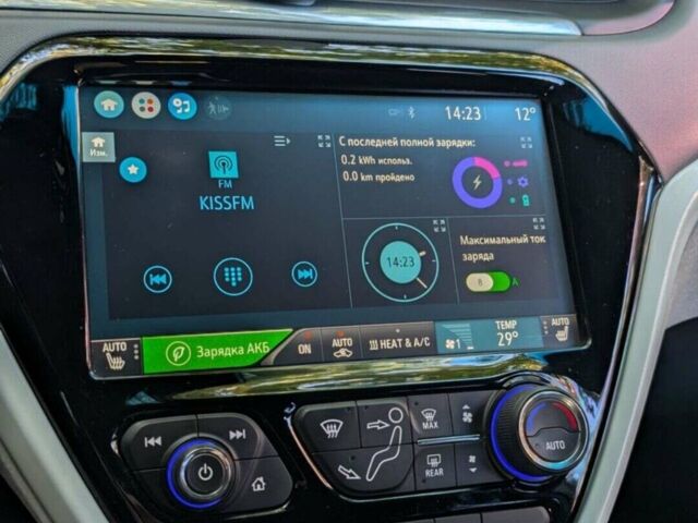 Білий Шевроле Bolt EV, об'ємом двигуна 0 л та пробігом 99 тис. км за 14600 $, фото 1 на Automoto.ua