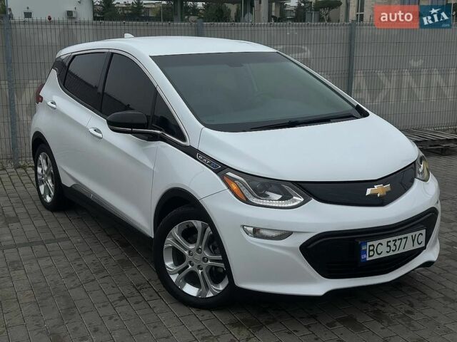Білий Шевроле Bolt EV, об'ємом двигуна 0 л та пробігом 67 тис. км за 13500 $, фото 1 на Automoto.ua