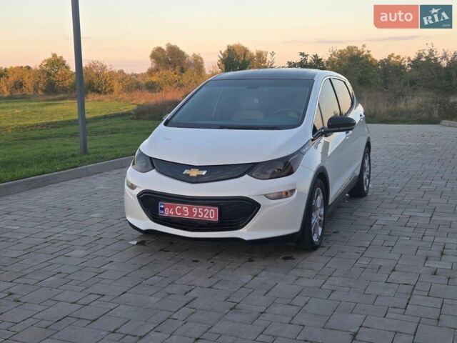 Білий Шевроле Bolt EV, об'ємом двигуна 0 л та пробігом 73 тис. км за 15400 $, фото 1 на Automoto.ua