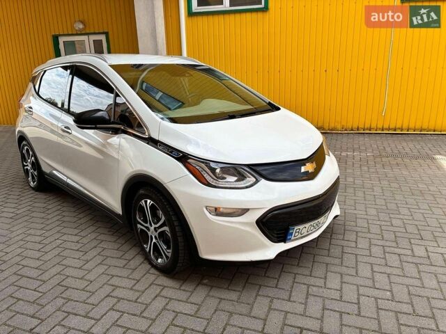 Білий Шевроле Bolt EV, об'ємом двигуна 0 л та пробігом 88 тис. км за 18000 $, фото 1 на Automoto.ua