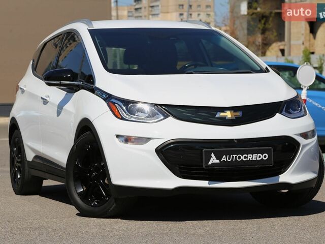 Білий Шевроле Bolt EV, об'ємом двигуна 0 л та пробігом 72 тис. км за 14999 $, фото 1 на Automoto.ua