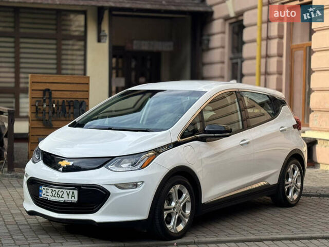 Белый Шевроле Bolt EV, объемом двигателя 0 л и пробегом 154 тыс. км за 13900 $, фото 1 на Automoto.ua