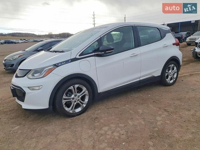 Белый Шевроле Bolt EV, объемом двигателя 0 л и пробегом 105 тыс. км за 2500 $, фото 1 на Automoto.ua