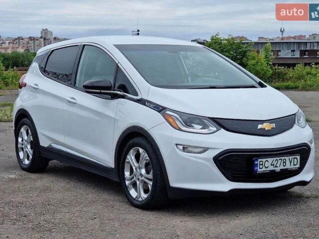 Білий Шевроле Bolt EV, об'ємом двигуна 0 л та пробігом 131 тис. км за 13200 $, фото 1 на Automoto.ua