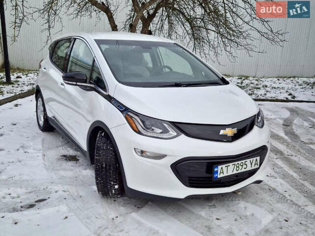 Білий Шевроле Bolt EV, об'ємом двигуна 0 л та пробігом 196 тис. км за 14200 $, фото 1 на Automoto.ua