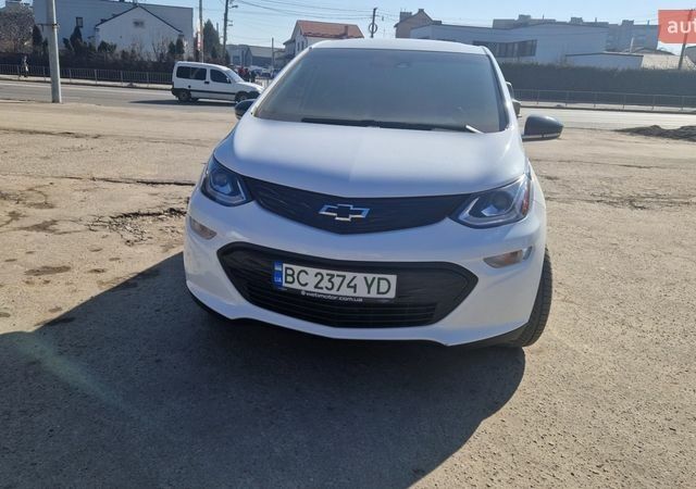 Білий Шевроле Bolt EV, об'ємом двигуна 0 л та пробігом 68 тис. км за 14400 $, фото 1 на Automoto.ua