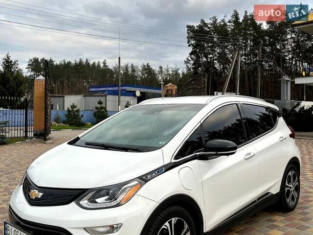 Белый Шевроле Bolt EV, объемом двигателя 0 л и пробегом 33 тыс. км за 19800 $, фото 1 на Automoto.ua